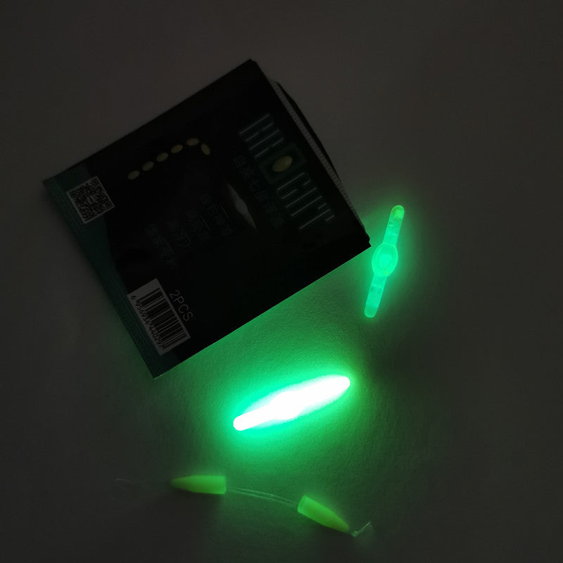 Self-brightening seven-star glow stick