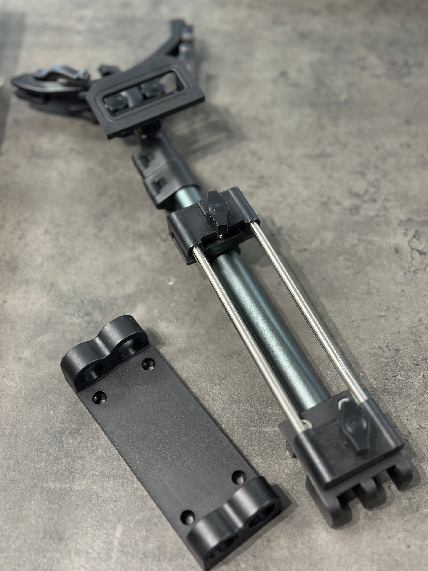 WEFOX- ISO fishing rod holder(Two practical methods)