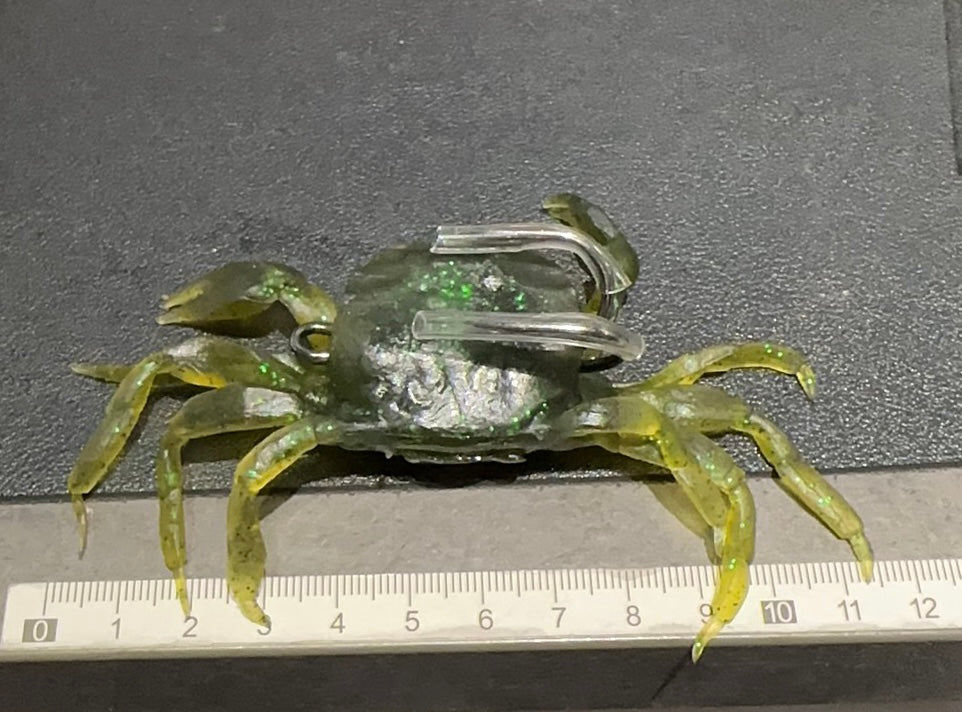 Lure-3D bionic crab with hook