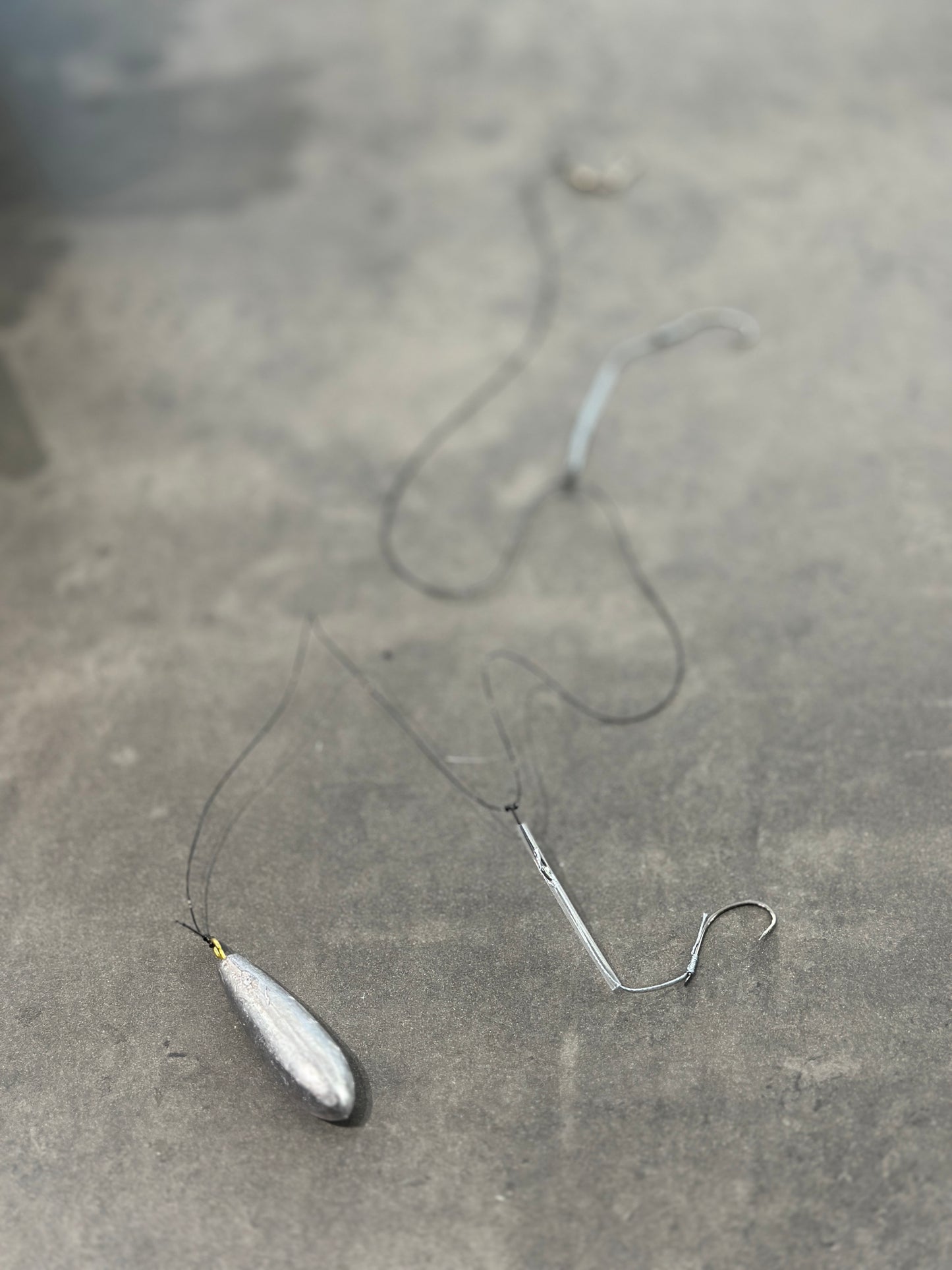 Double hook set with sinker